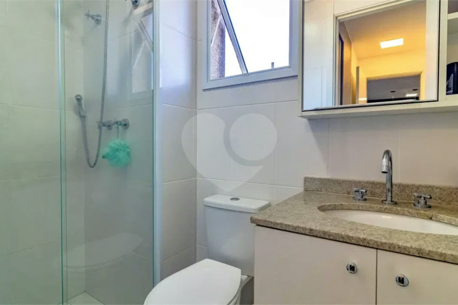 Apartamento com 2 quartos, 1 suíte, varanda gourmet, churrasqueira, lazer completo.