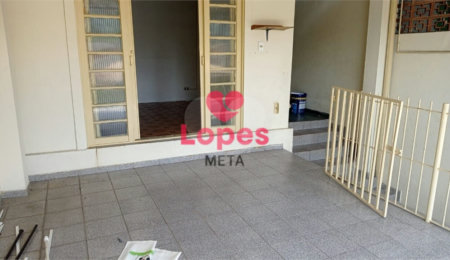 Casa à venda com 4 quartos, sendo 1 suíte,  em Jardim Satélite, São José dos Campos, SP