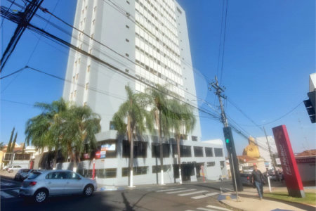 Apartamento Edifício Roberto Martinez .