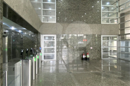 Sala comercial Alameda Santos