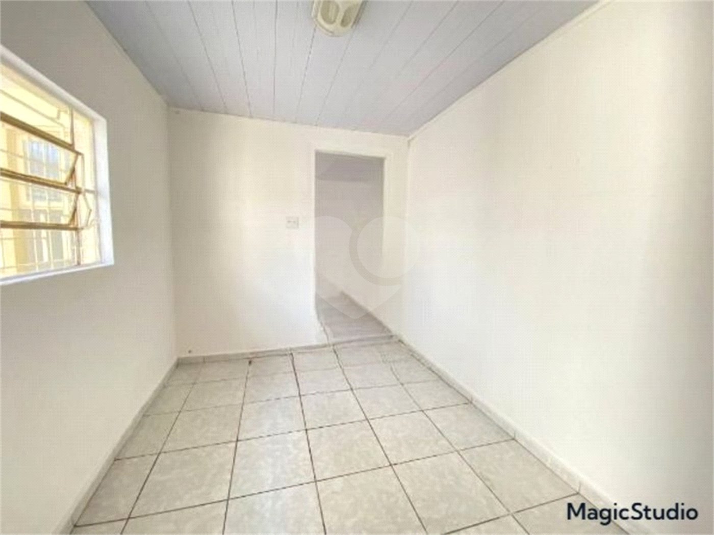 Casa com 224m², 3 dormitórios, 4 vagas, à venda na Vila Ema.