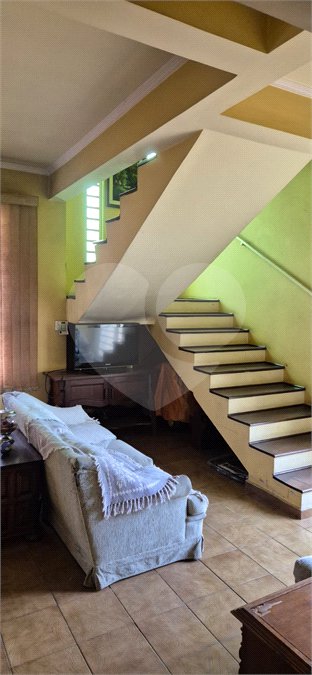 Casa Sobrado com varandas