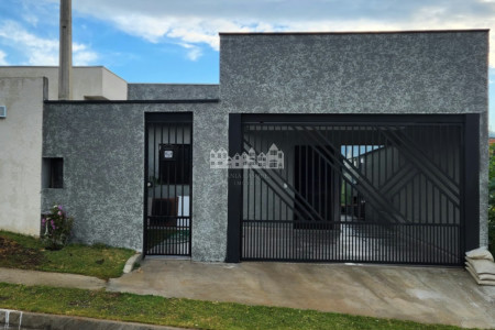 Casa térrea à venda com 3 quartos, sendo 1 suíte, em Vila Bonsai, Atibaia - SP