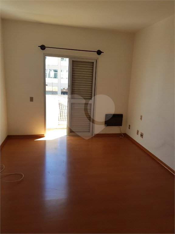 Apartamento no Edifício Winston Monteiro Ricetti