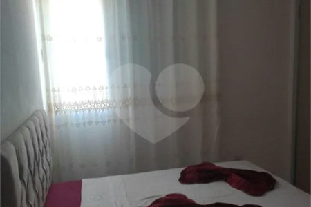 Casa com 64m², 2 quartos, 2 garagens, à venda em Itaquera