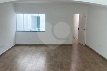 Sobrado à venda com 4 quartos, sendo 1 suíte, em Ipiranga, São Paulo, SP