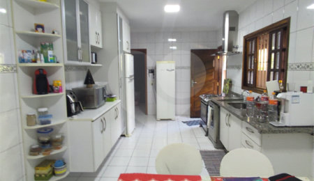Sobrado à venda com 3 quartos, sendo 1 suíte,  em Pirituba, São Paulo, SP