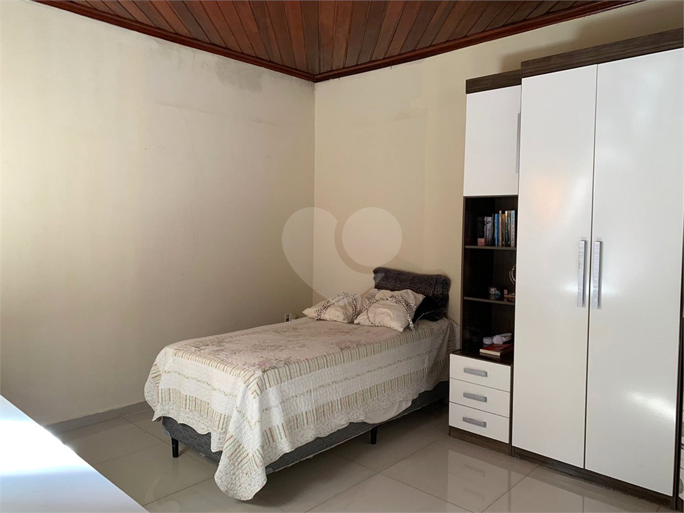 Casa de 3 quartos em Ibaté - SP