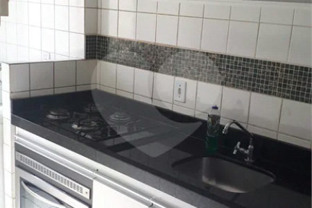 Apartamento a venda com 2 dormitórios