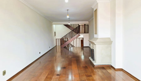 Casa à venda com 4 suítes, sendo 1 suíte externa, no Jardim Bonfiglioli, São Paulo - SP