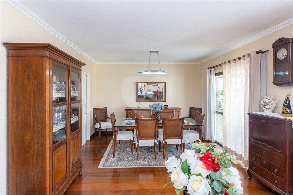 Apartamento à venda na Vila Mariana com 4 dormitórios