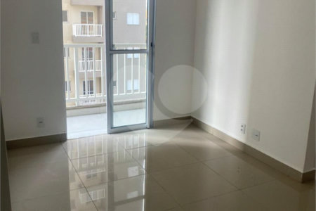 Lindo apartamento no Parque das Oliveiras