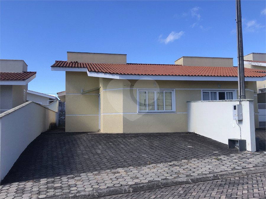 Casa 3 dormitórios - Condomínio MARF - Bom Jesus dos Perdões