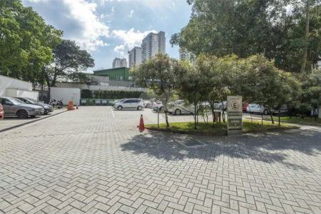 Apartamento à venda com 3 quartos, sendo 1 suíte, em Parque Reboucas, São Paulo, SP