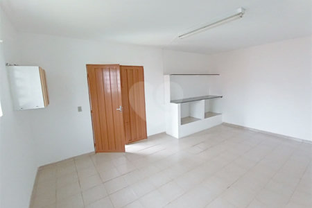 Casa a Venda no Condomínio Vista Alegre - Café em Vinhedo/SP