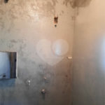 Jardim Morada do Sol- casa de vila- frente- sem vaga de garagem,(garagem pra moto,) - 1 dormitório, wc, cozinha, lavanderia - R$ 1000,00- com iptu- aceita 03 caução, fiador, 08 titulo de capitalização, obs - água e energia compartilhada, Ótima localização, próxima ao distrito i