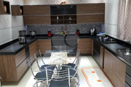 Casa à venda com 3 quartos sendo 1 suíte em Encanto do Planalto