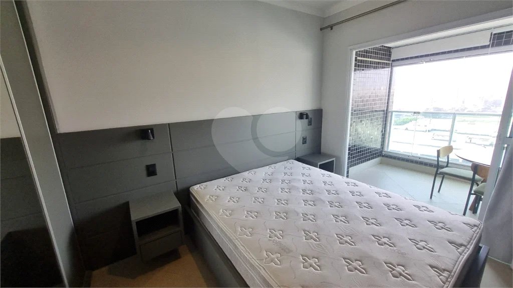 Apartamento Mobiliado no Anália Franco