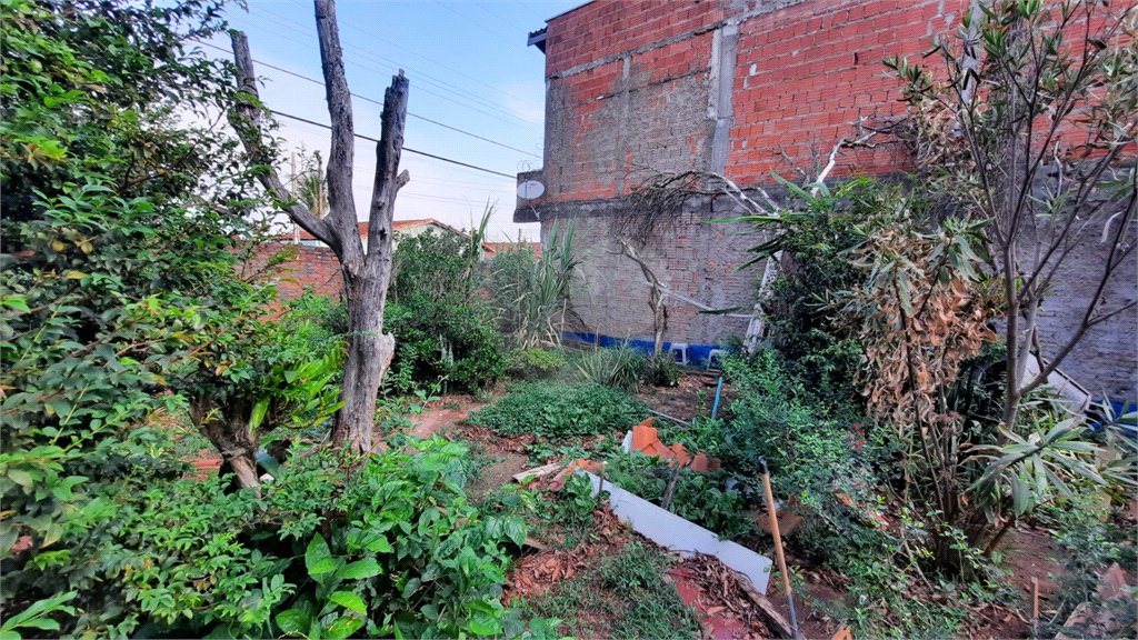 Terreno no Jardim Beatriz.