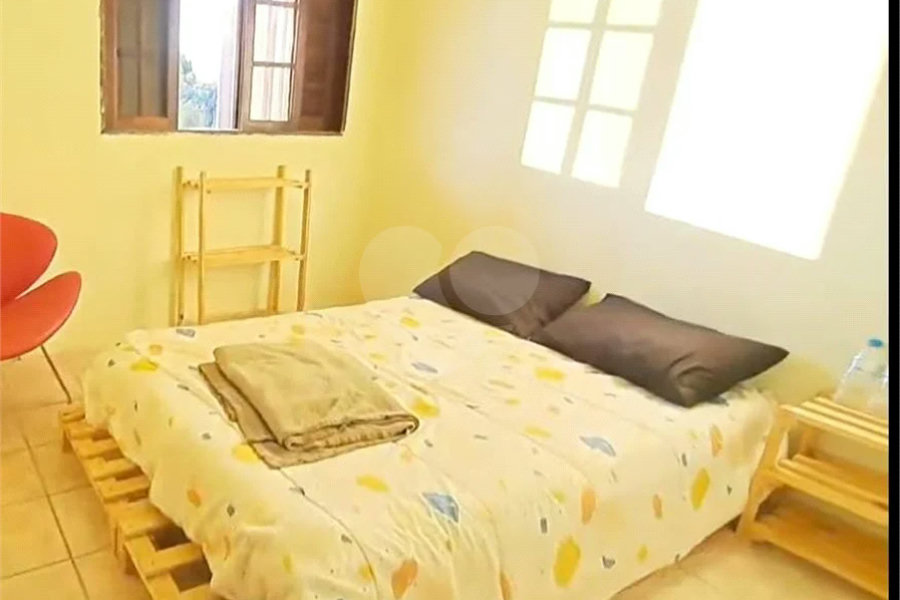 Belíssima casa com 04 dormitórios em Itanhaém