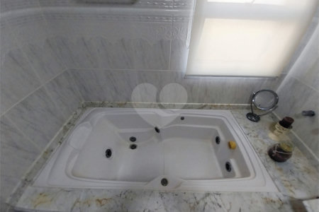 Residência de Luxo a venda no Condomínio Villaggio Capriccio -Louveira