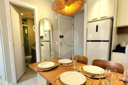 Apartamento 39m² 1 Suíte 1 banheiro Mobiliado e Reformado no Campo Belo/SP Pronto para Morar ou Investir. Estuda permuta