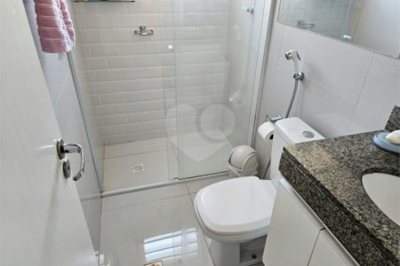 Excelente apartamento á venda de 2 dormitórios no CENTRO de São Carlos!