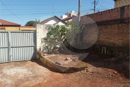 Casa térrea no Centro