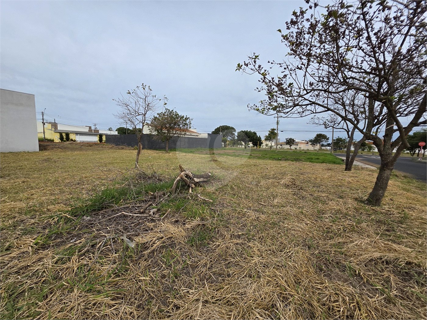 Terreno 12 X25, 300m² Jardim Decresci.