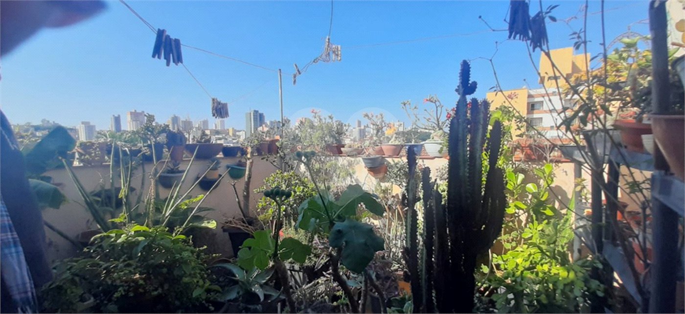 Sobrado no Jardim São Carlos.