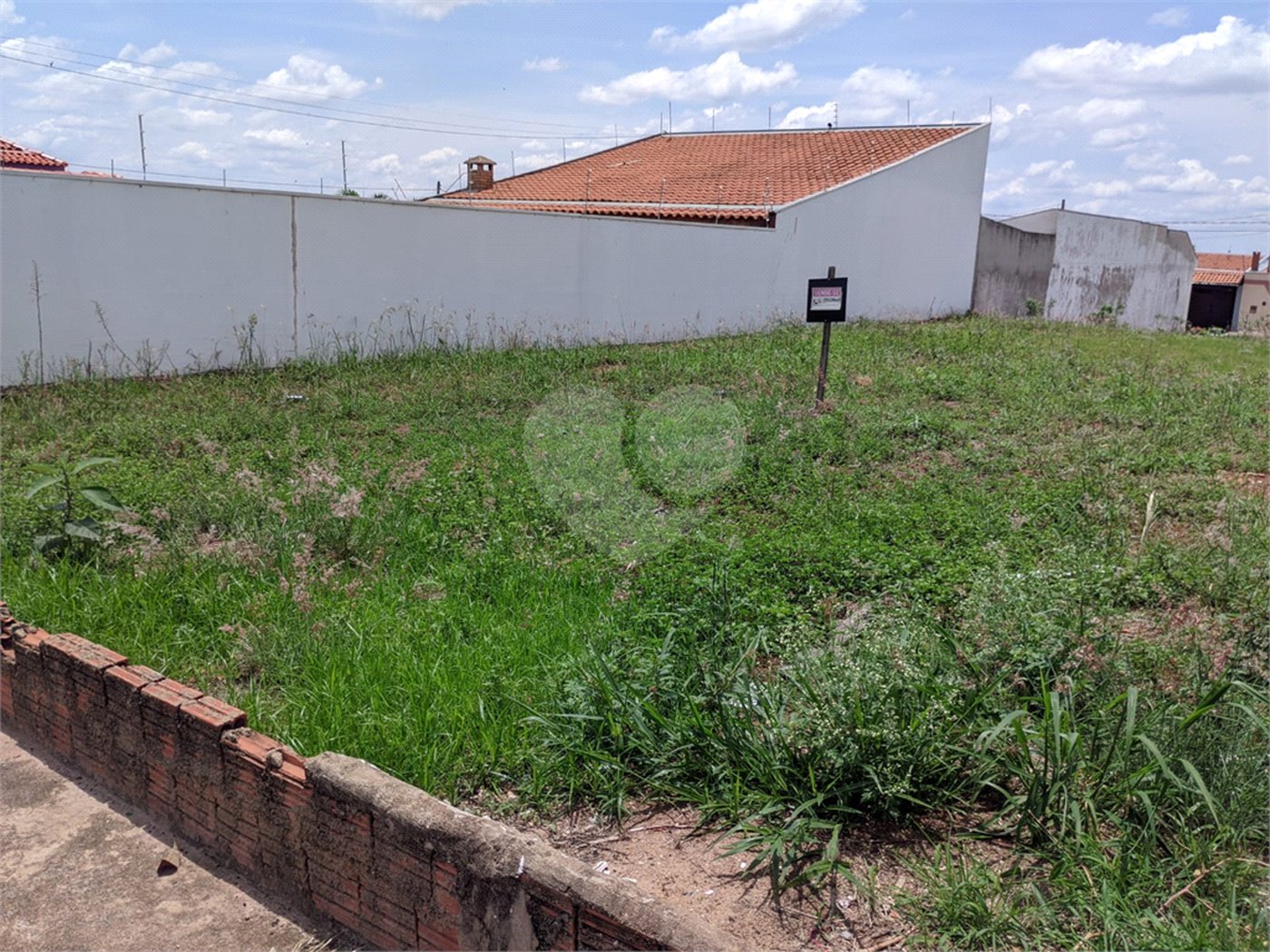 Terreno no Jardim Embare
