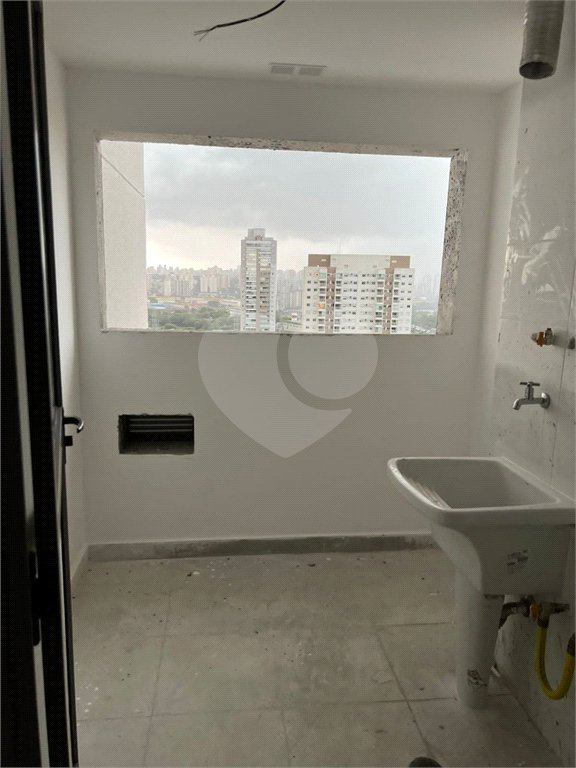 Apartamento com 95m² , 3 dormitórios , 2 vagas , à venda na Vila Prudente.