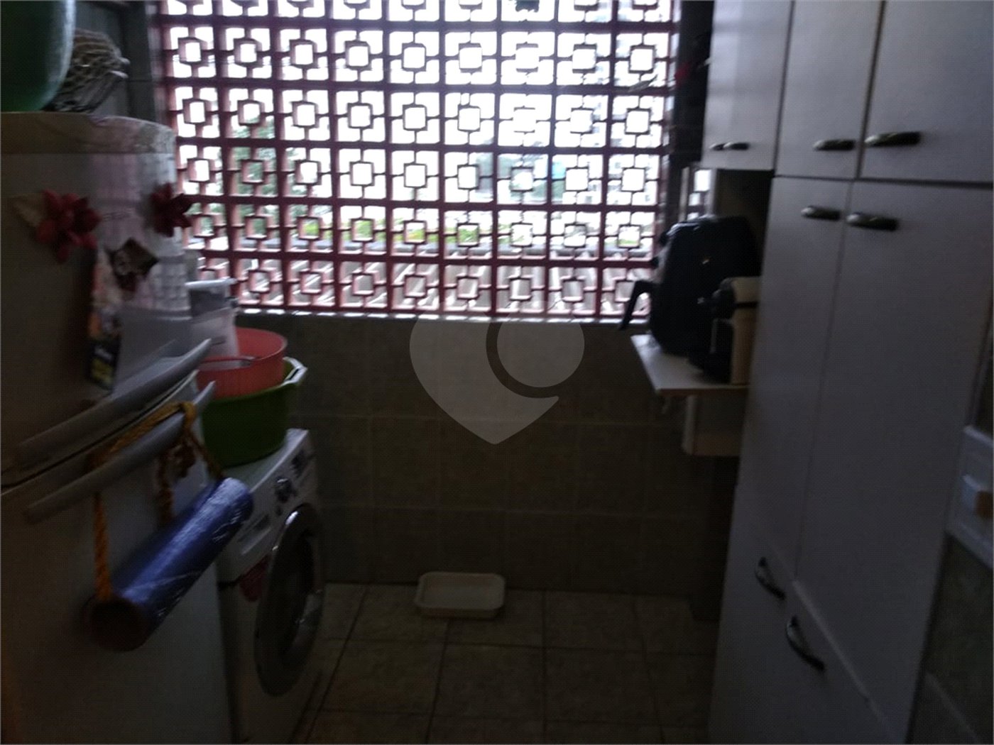 Apartamento com 2 dormitórios e 1 vaga no Tremembé