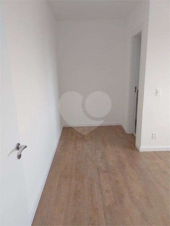 Apartamento à venda no bairro Ipiranga.