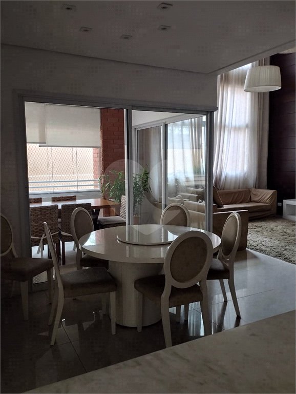 Duplex à venda com 3 suítes em Cerqueira Cesar, São Paulo, SP