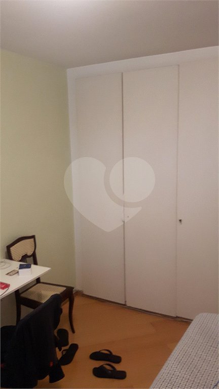 Apartamento de 2 quartos à venda perto do Metrô Paraíso! Excelente localização!