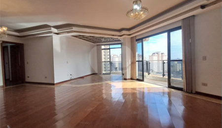 Apartamento à venda com 4 quartos, sendo 3 suítes,  no Centro, Piracicaba, SP