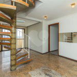 Duplex. 10 minutos para o Metrô