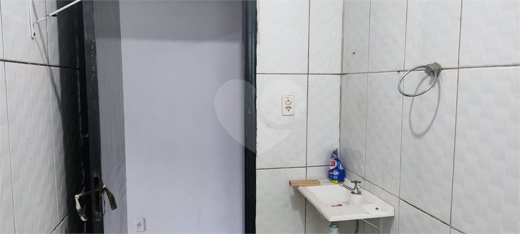 2 Casas – Bairro Aricanduva - c/ Salão Alugado – 56 m2 e 80 m2 – Terreno 5 x 25