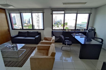 Sala comercial com 160m² , 4 vagas , à venda em Pinheiros.