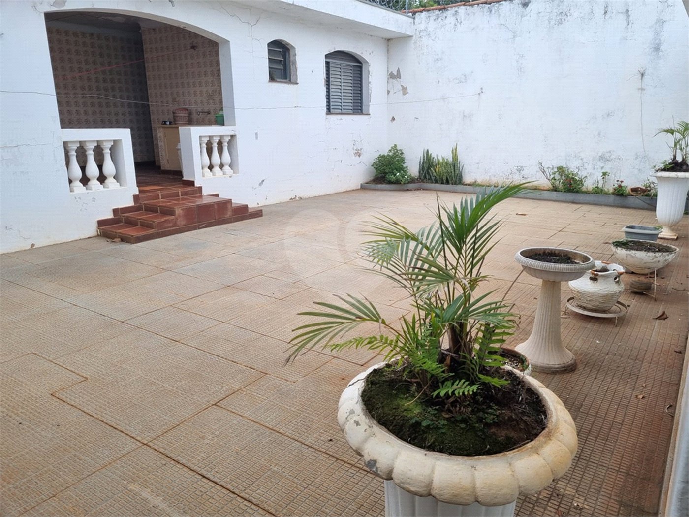 Casa comercial para locação no Centro