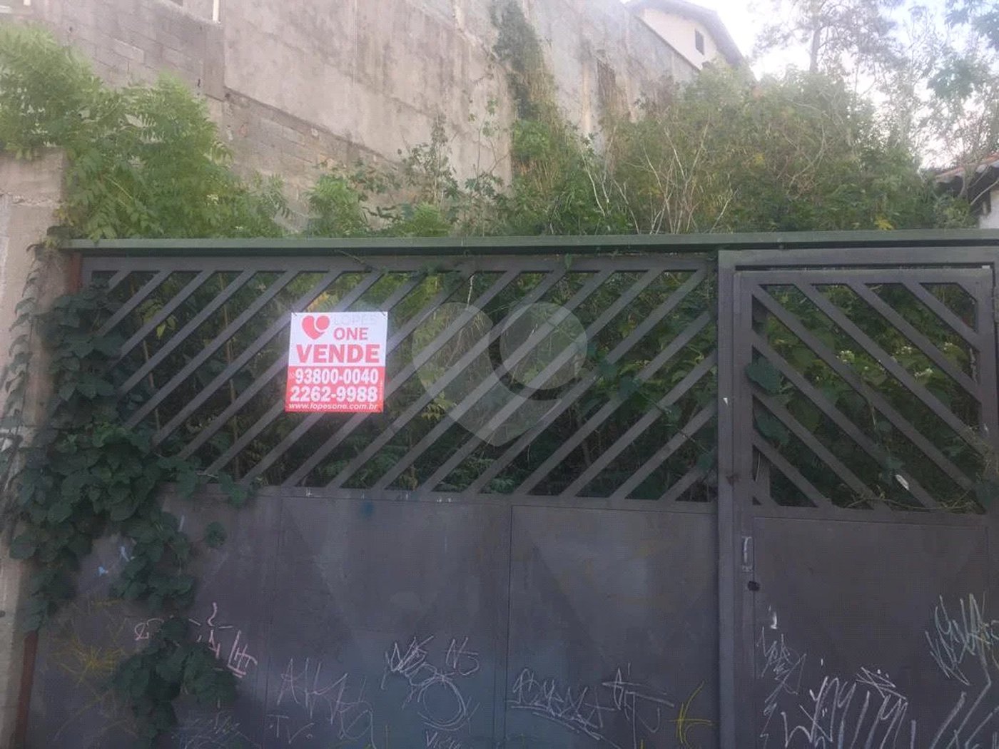 Terreno à venda 341 metros - Parada Inglesa!