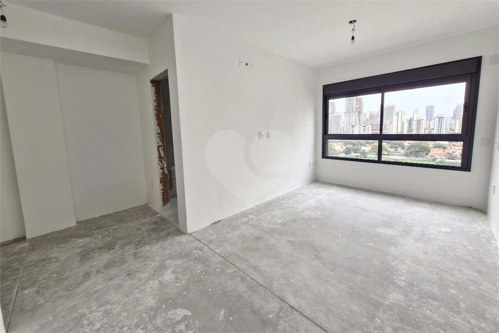 Apartamento à venda com 3 suítes em Brooklin, São Paulo, SP