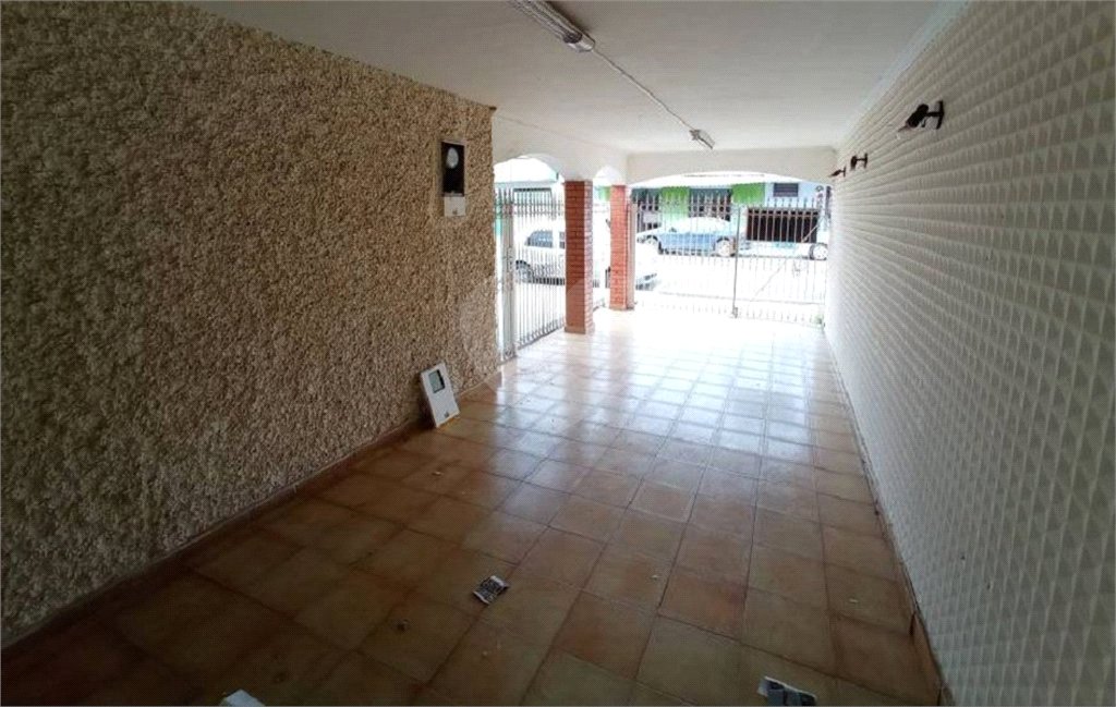 Casa térrea na Sallum.