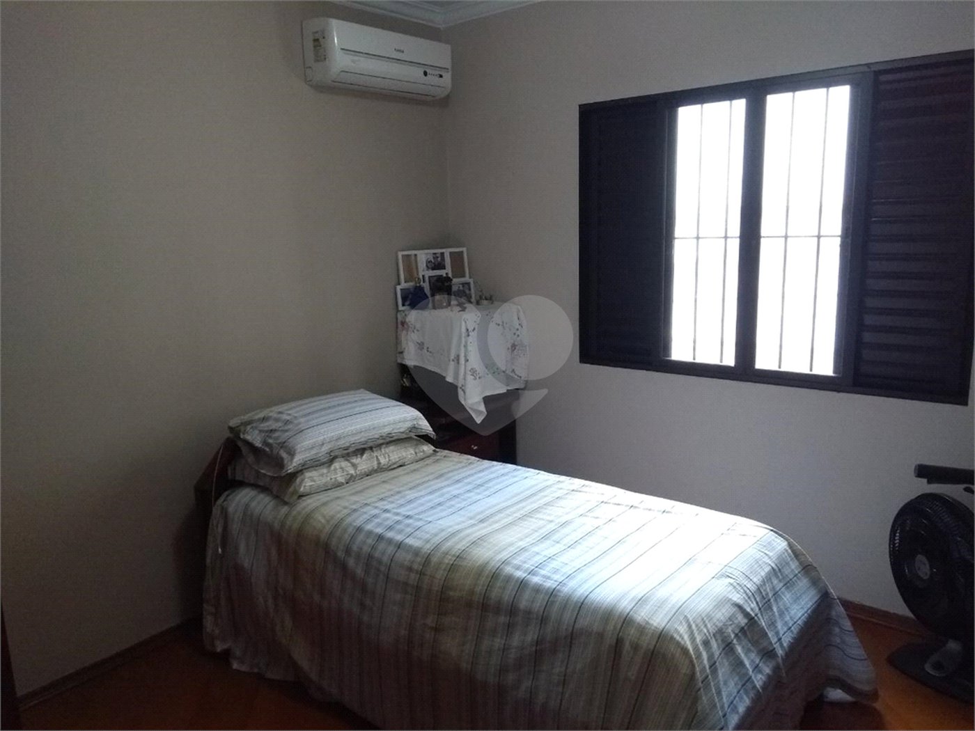 Sobrado com quartos