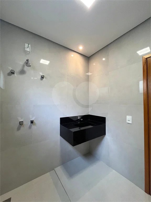 Casa à venda no Condomínio Residencial Ágape, no bairro Campestre, em Piracicaba/SP.