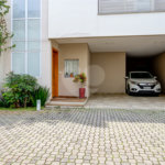 Casa à venda com 4 quartos, sendo 2 suítes, no condomínio Residencial Terras Altas, São Paulo - SP