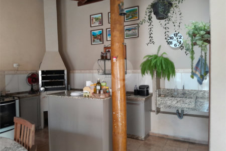 Casa para venda no Planalto Paraíso.