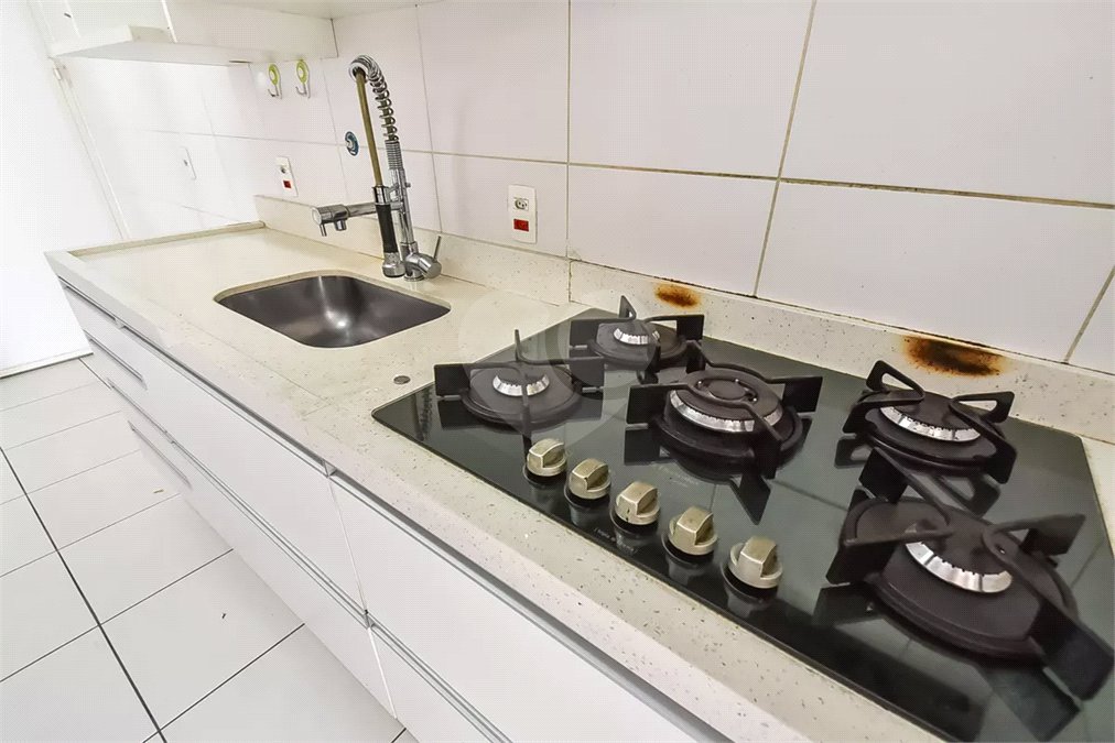 Apartamento para alugar com 100m², 3 quartos e 2 vagas