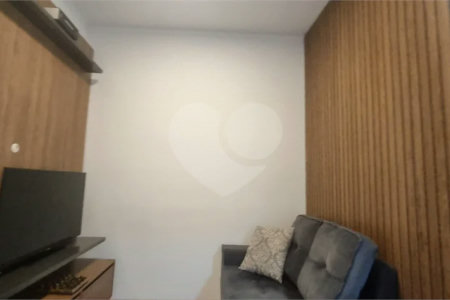 Studio Mobiliado no Alto do Ipiranga – Andar Alto e Vaga para Moto